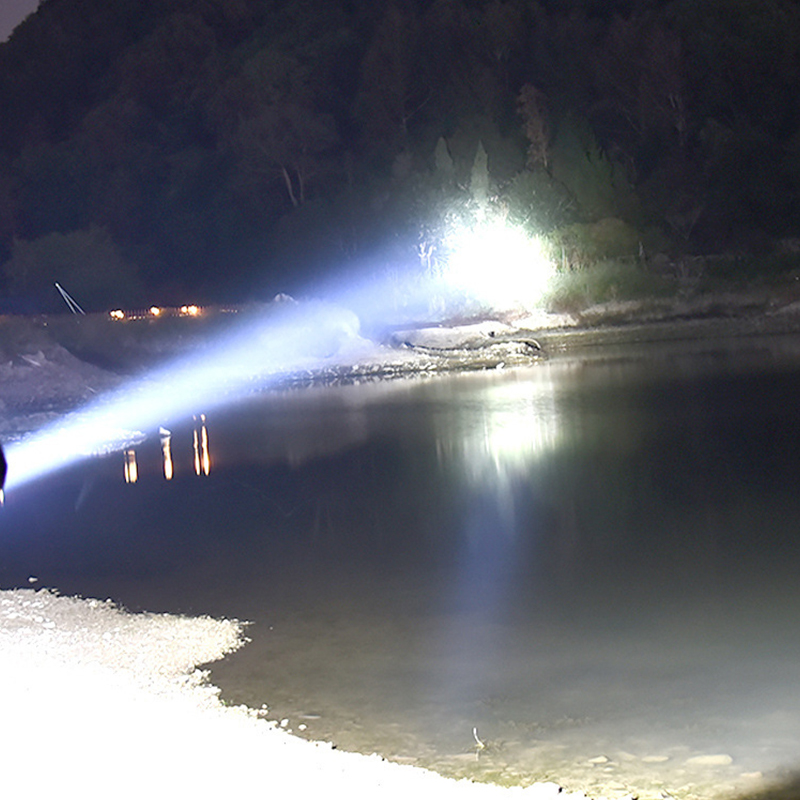 SST40 LED Flashlight Type-C US - Edc Day Carry recension och pris